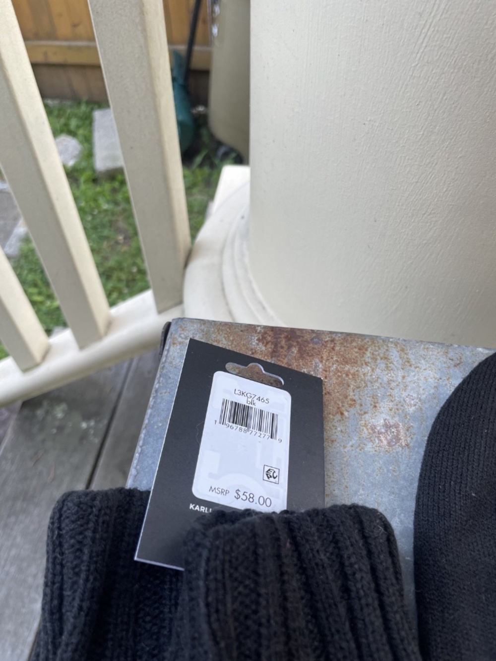 NWT Karl Lagerfeld Paris black Cat Fingerless Winter Gloves and Cat beanie hat - Picture 5 of 8